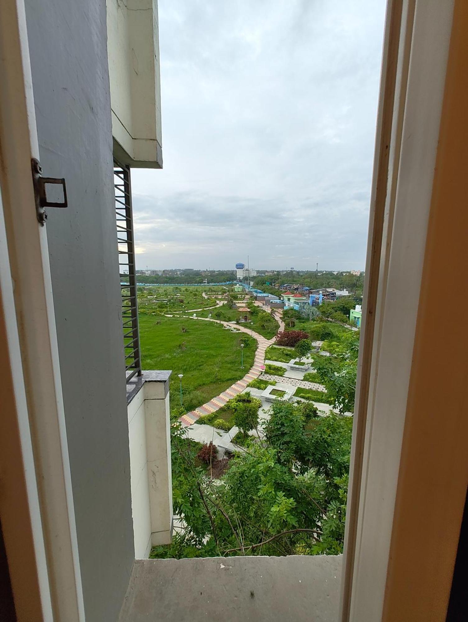 "Hotel Aradhya Puri"- Luxur- Room With Sea-View - Prime Location With Parking Facilities - Best Hotel In Пури Экстерьер фото